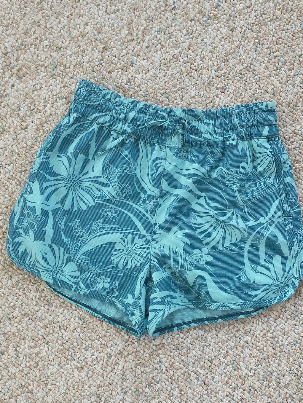 Athleta Girl Dive In Board Short Size Medium 8-10
